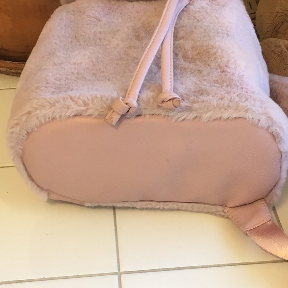 Mauve Faux Fur Drawstring Backpack/Purse (#5) - Picture 6 of 6
